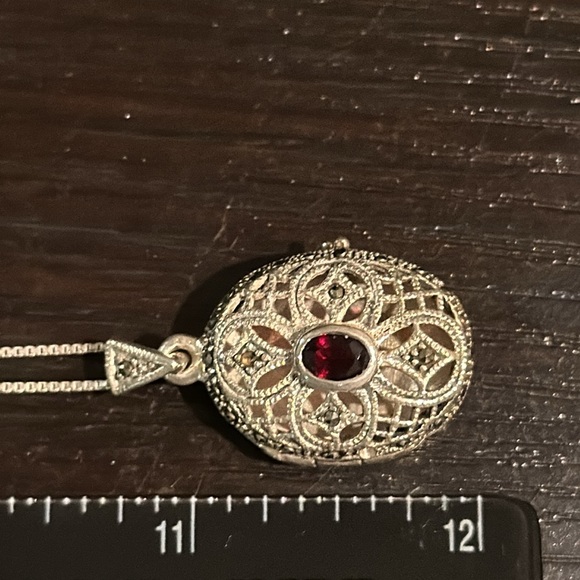 Art deco sterling silver and Garnet beautiful condition for the age - Picture 8 of 10